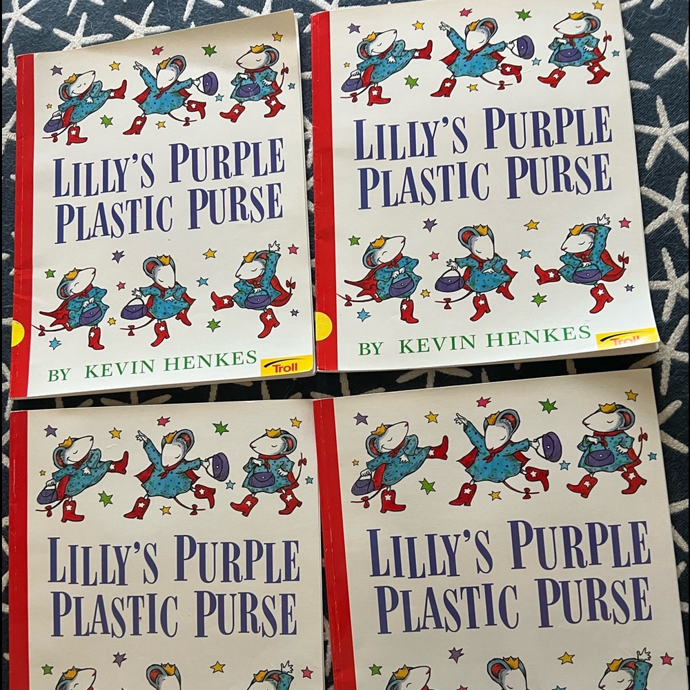 Lilly’s Plastic Purse By Kevin Henkes (4 copies)